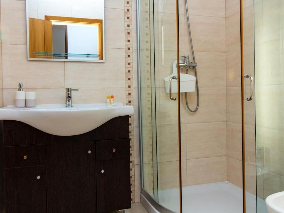 Villa Magnolia Ab House - Pool View & Privat Garden & Garage
