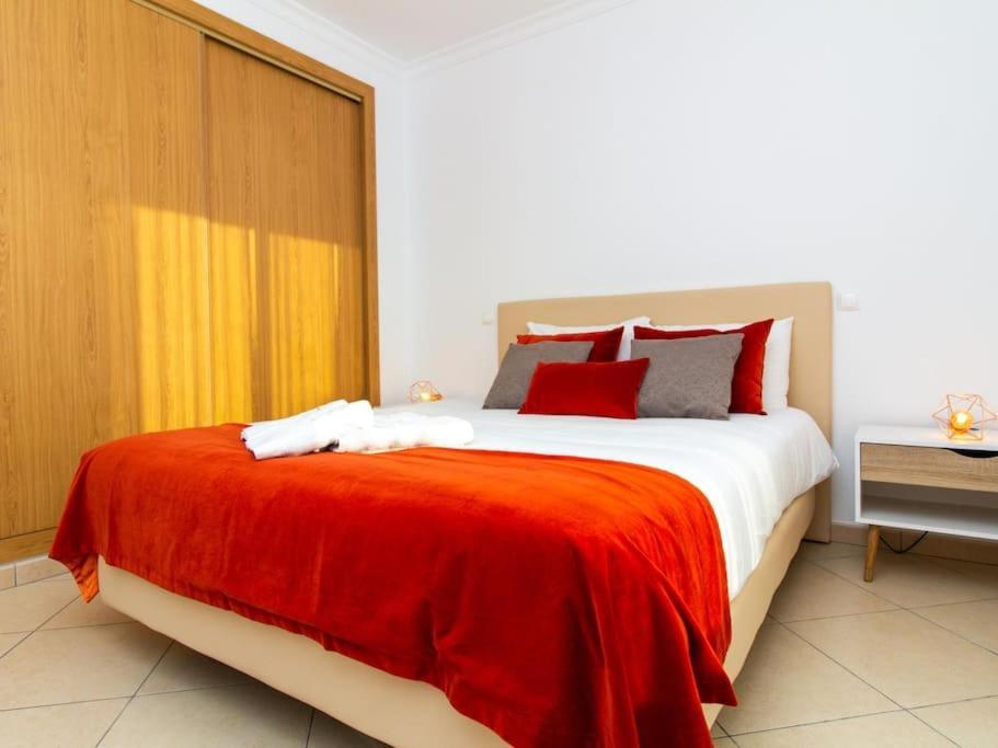 Magnolia Ab House - Pool View & Privat Garden & Garage Villa