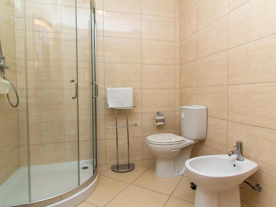 Magnolia Ab House - Pool View & Privat Garden & Garage * Albufeira