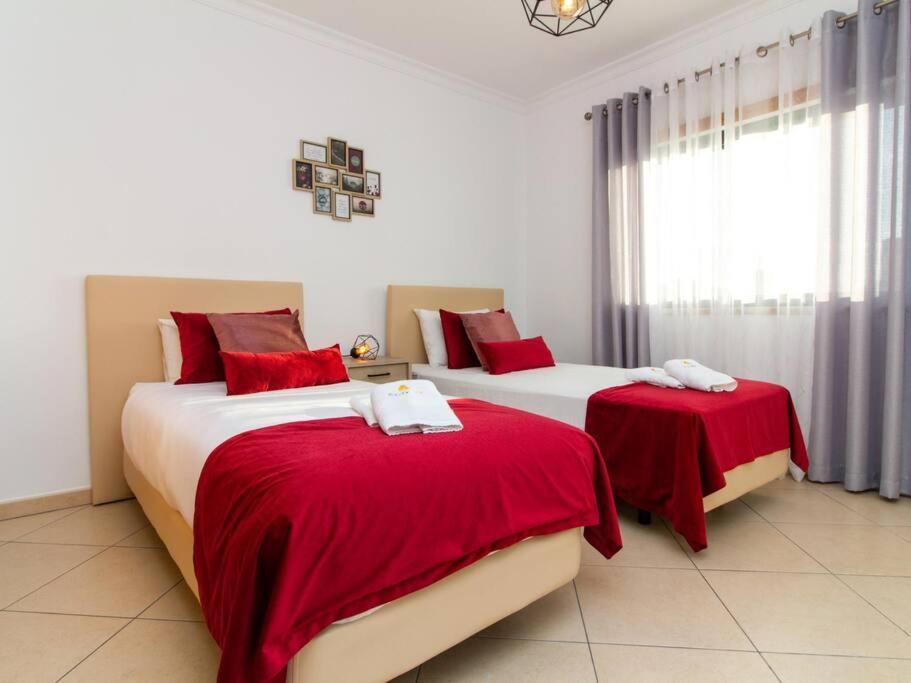 Magnolia Ab House - Pool View & Privat Garden & Garage Albufeira