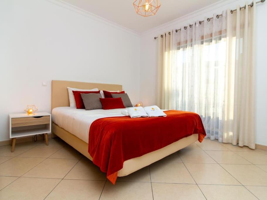 Magnolia Ab House - Pool View & Privat Garden & Garage Villa Albufeira